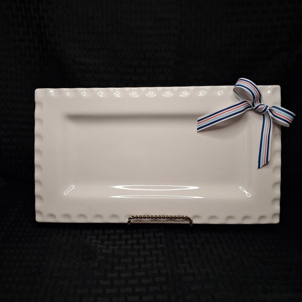 Southern Living Dress Me Up Rectangular Platter Holes to add Ribbon 13.75"x7.75"